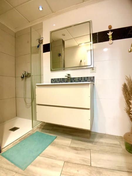 3 soveværelse Lejlighed til salg i Cala Ratjada med garage - € 299.000 (Ref: 8911432)