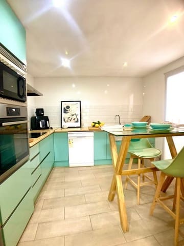 Piso de 3 habitaciones en Cala Ratjada, Capdepera en venta con garaje - 299.000 € (Ref: 8911432)