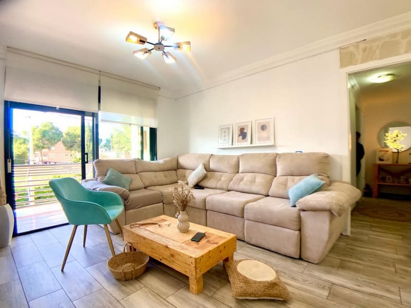 3 soveværelse Lejlighed til salg i Cala Ratjada med garage - € 299.000 (Ref: 8911432)