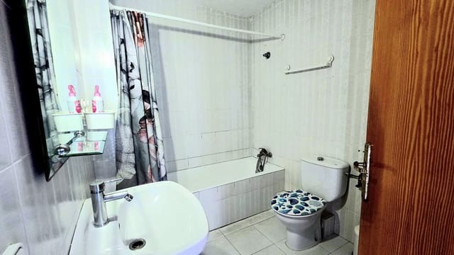 2 bedroom Flat for sale in Cala Ratjada, Capdepera - € 265,000 (Ref: 8980382)