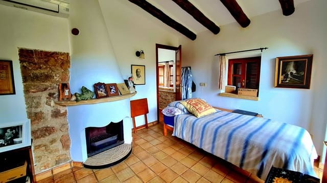 2 sypialnia Finka/Dom wiejski na sprzedaż w Capdepera z garażem - 995 000 € (Ref: 9037038)