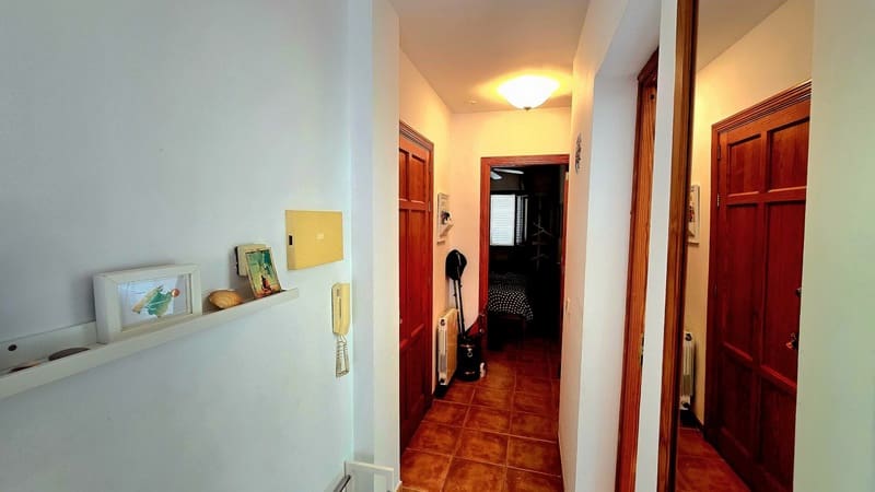 2 soveværelse Lejlighed til salg i Cala Ratjada med garage - € 285.000 (Ref: 9060145)