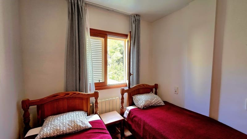 2 soveværelse Lejlighed til salg i Cala Ratjada med garage - € 285.000 (Ref: 9060145)