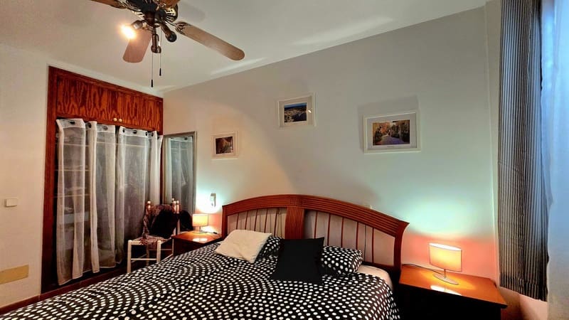 2 soveværelse Lejlighed til salg i Cala Ratjada med garage - € 285.000 (Ref: 9060145)