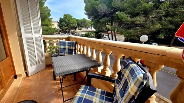 2 soveværelse Lejlighed til salg i Cala Ratjada, Capdepera med garage - € 285.000 (Ref: 9060145)