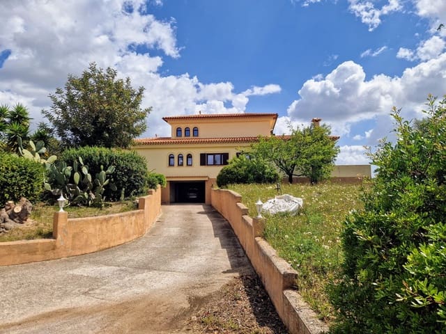 Finca/Casa Rural de 4 habitaciones en Artà en venta con piscina garaje - 1.900.000 € (Ref: 9092185)