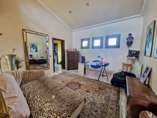 Finca/Casa Rural de 4 habitaciones en Artà en venta con piscina garaje - 1.900.000 € (Ref: 9092185)