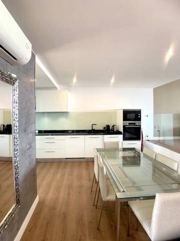 2 soveværelse Villa til salg i Cala Ratjada, Capdepera med swimmingpool - € 1.250.000 (Ref: 9093318)