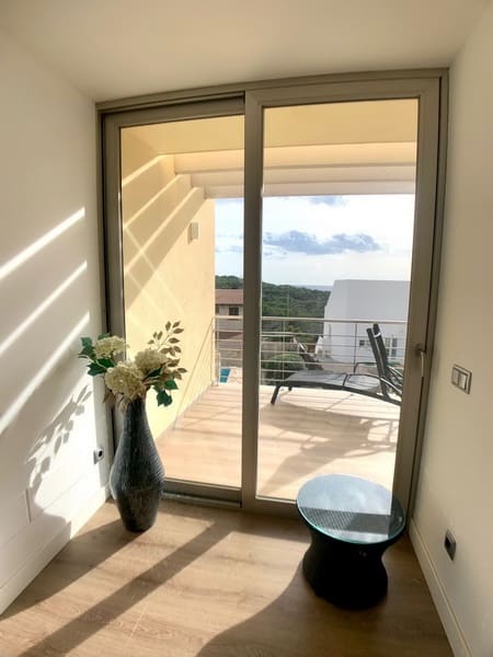 2 soveværelse Villa til salg i Cala Ratjada med swimmingpool - € 1.250.000 (Ref: 9093318)