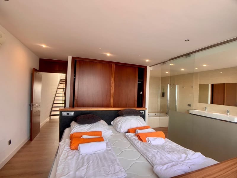 2 soveværelse Villa til salg i Cala Ratjada med swimmingpool - € 1.250.000 (Ref: 9093318)