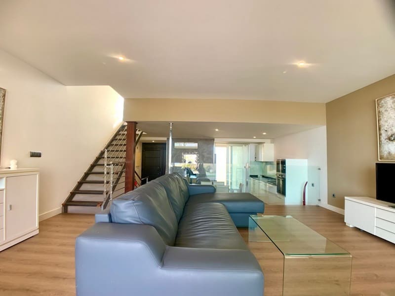 2 soveværelse Villa til salg i Cala Ratjada med swimmingpool - € 1.250.000 (Ref: 9093318)