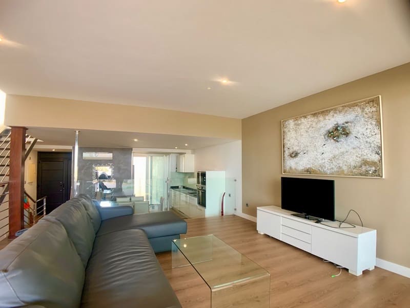 2 soveværelse Villa til salg i Cala Ratjada med swimmingpool - € 1.250.000 (Ref: 9093318)