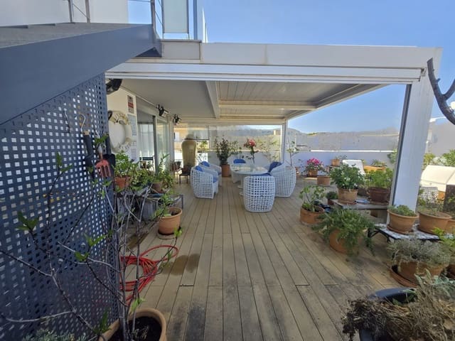 3 soveværelse Penthouse til salg i Cala Ratjada, Capdepera med garage - € 750.000 (Ref: 9107710)