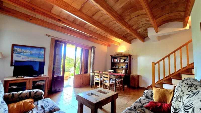 3 soveværelse Byhus til salg i Canyamel med swimmingpool - € 495.000 (Ref: 9116398)