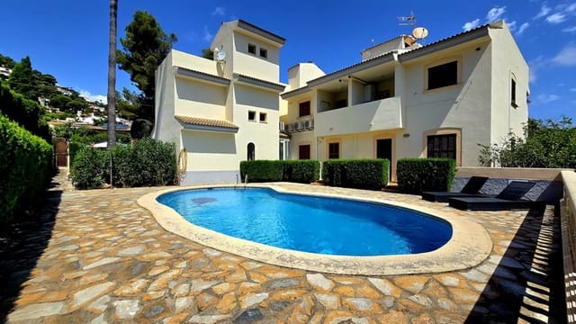 3 sypialnia Dom na sprzedaż w Canyamel, Capdepera z basenem - 495 000 € (Ref: 9116398)