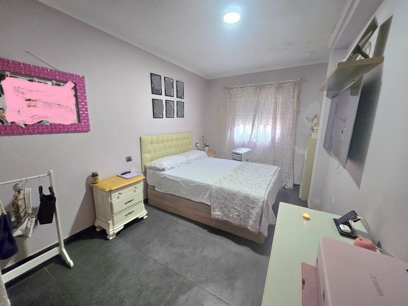 3 soverom Leilighet til salgs i Cala Ratjada med garasje - € 299 000 (Ref: 9294889)