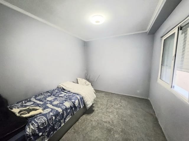 3 soveværelse Lejlighed til salg i Cala Ratjada, Capdepera med garage - € 299.000 (Ref: 9294889)