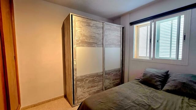 Piso de 3 habitaciones en Cala Ratjada, Capdepera en venta con garaje - 335.000 € (Ref: 9294934)