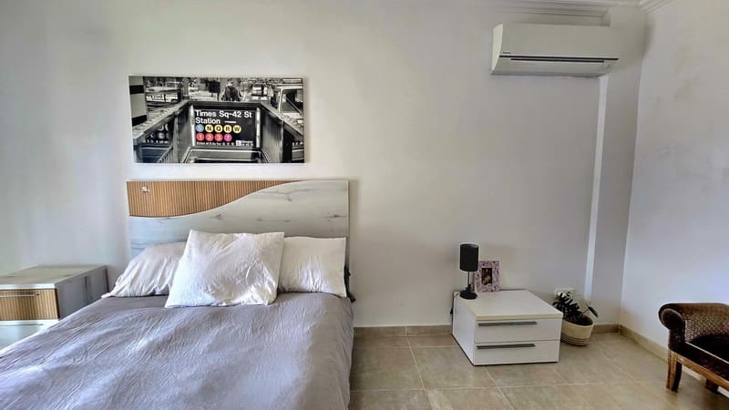 3 soveværelse Byhus til salg i Cala Ratjada med swimmingpool garage - € 690.000 (Ref: 9301919)