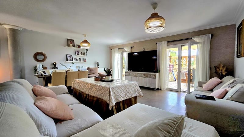 3 soveværelse Byhus til salg i Cala Ratjada med swimmingpool garage - € 690.000 (Ref: 9301919)