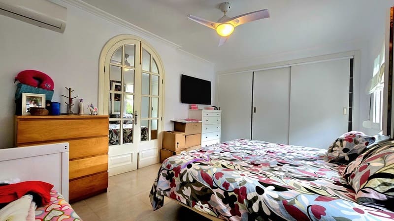 3 soveværelse Byhus til salg i Cala Ratjada med swimmingpool garage - € 690.000 (Ref: 9301919)