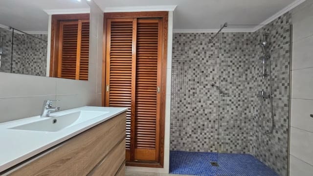 2 bedroom Townhouse for sale in Cala Ratjada, Capdepera - € 450,000 (Ref: 9396601)