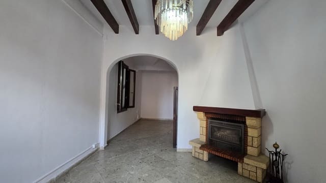 2 bedroom Townhouse for sale in Cala Ratjada, Capdepera - € 450,000 (Ref: 9396601)