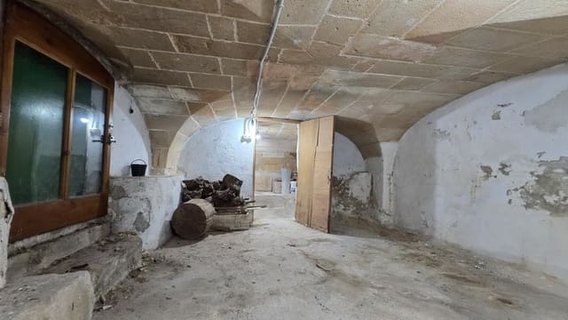 2 bedroom Townhouse for sale in Cala Ratjada, Capdepera - € 450,000 (Ref: 9396601)