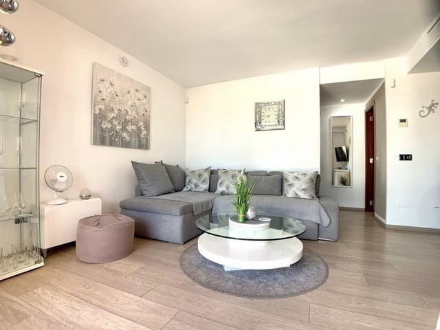 Piso de 1 habitación en Cala Ratjada, Capdepera en venta con piscina - 295.000 € (Ref: 9425841)