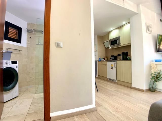 Piso de 1 habitación en Cala Ratjada, Capdepera en venta con piscina - 295.000 € (Ref: 9425841)