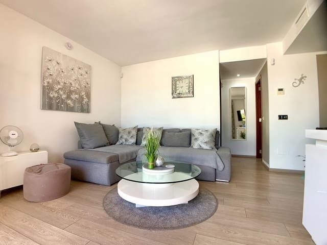 Piso de 1 habitación en Cala Ratjada, Capdepera en venta con piscina - 295.000 € (Ref: 9425841)