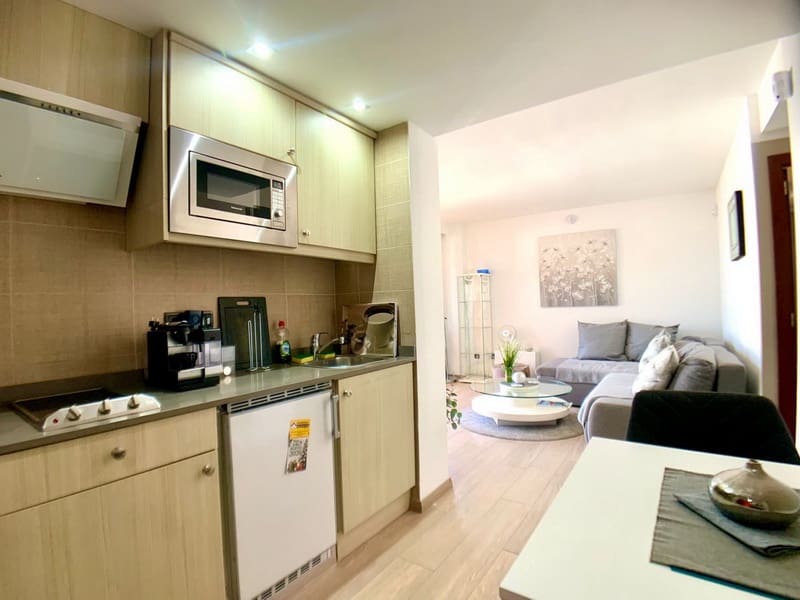 1 soveværelse Lejlighed til salg i Cala Ratjada med swimmingpool - € 295.000 (Ref: 9425841)