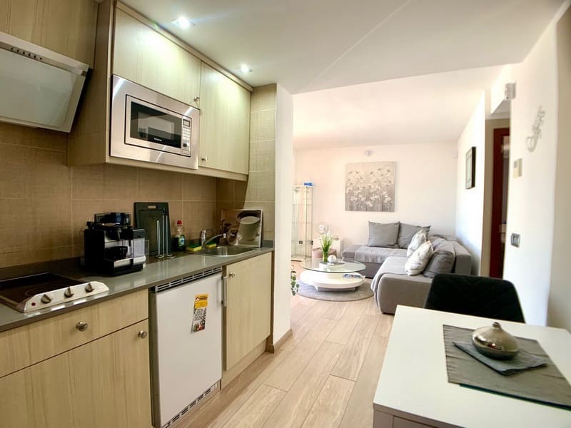 1 soveværelse Lejlighed til salg i Cala Ratjada med swimmingpool - € 295.000 (Ref: 9425841)