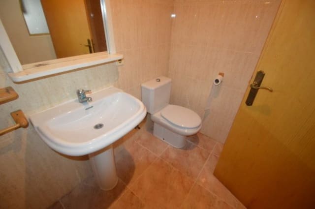 4 slaapkamer Rijtjeshuis te koop in Cala Ratjada, Capdepera met garage - € 525.000 (Ref: 9438130)