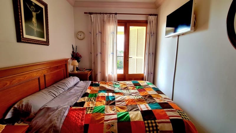 4 slaapkamer Rijtjeshuis te koop in Cala Ratjada met garage - € 525.000 (Ref: 9438130)