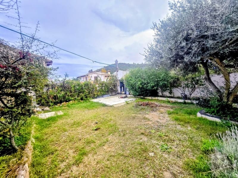 4 slaapkamer Rijtjeshuis te koop in Cala Ratjada met garage - € 525.000 (Ref: 9438130)