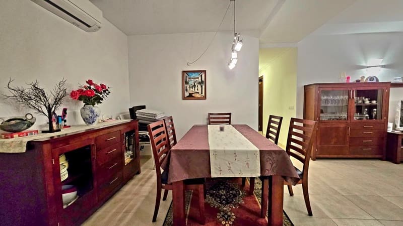 3 soveværelse Lejlighed til salg i Cala Ratjada med garage - € 345.000 (Ref: 9536878)