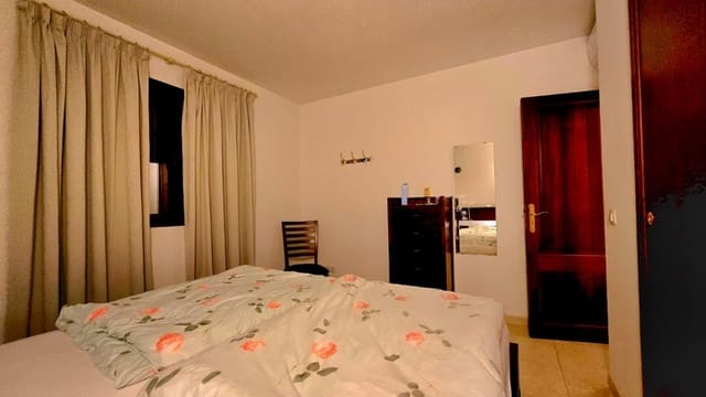 3 soveværelse Lejlighed til salg i Cala Ratjada, Capdepera med garage - € 345.000 (Ref: 9536878)