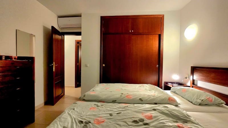 3 soveværelse Lejlighed til salg i Cala Ratjada med garage - € 345.000 (Ref: 9536878)