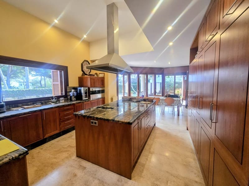 9 soveværelse Villa til salg i Cala Ratjada med swimmingpool garage - € 3.995.000 (Ref: 9559443)