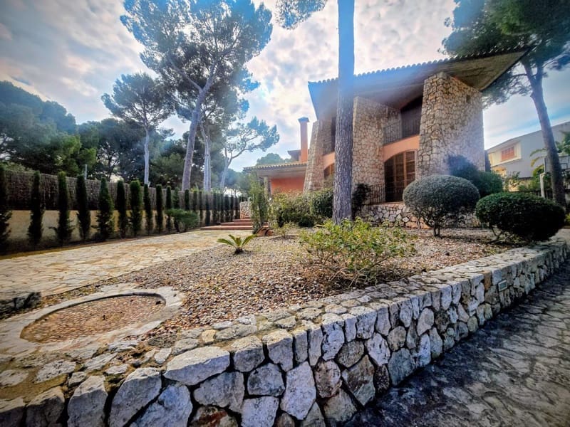 9 soveværelse Villa til salg i Cala Ratjada med swimmingpool garage - € 3.995.000 (Ref: 9559443)