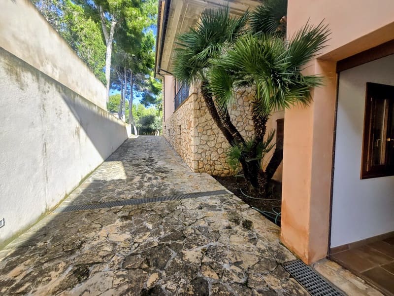 9 soveværelse Villa til salg i Cala Ratjada med swimmingpool garage - € 3.995.000 (Ref: 9559443)