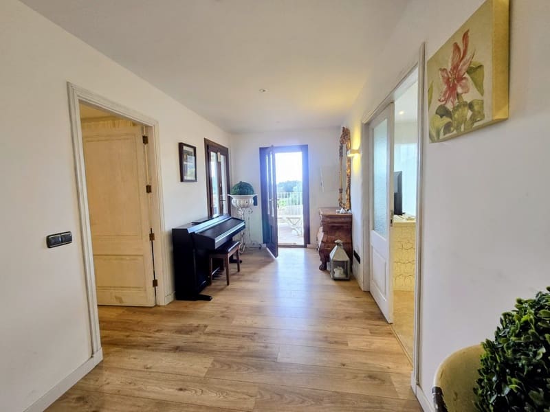 5 chambre Finca/Maison de Campagne à vendre à Capdepera avec piscine garage - 1 800 000 € (Ref: 9680558)