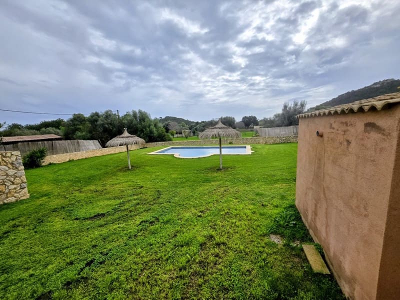 5 chambre Finca/Maison de Campagne à vendre à Capdepera avec piscine garage - 1 800 000 € (Ref: 9680558)