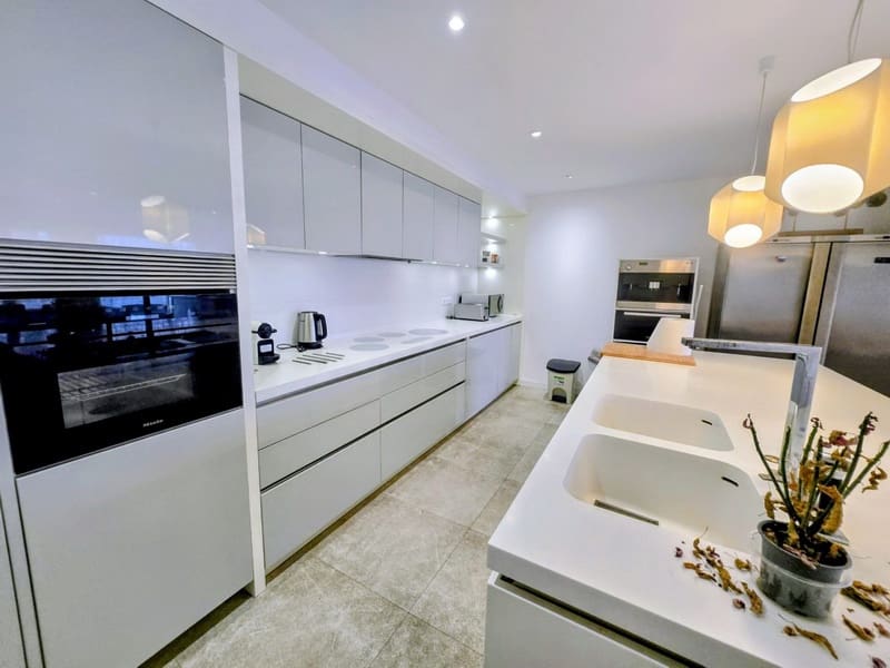 5 chambre Finca/Maison de Campagne à vendre à Capdepera avec piscine garage - 1 800 000 € (Ref: 9680558)