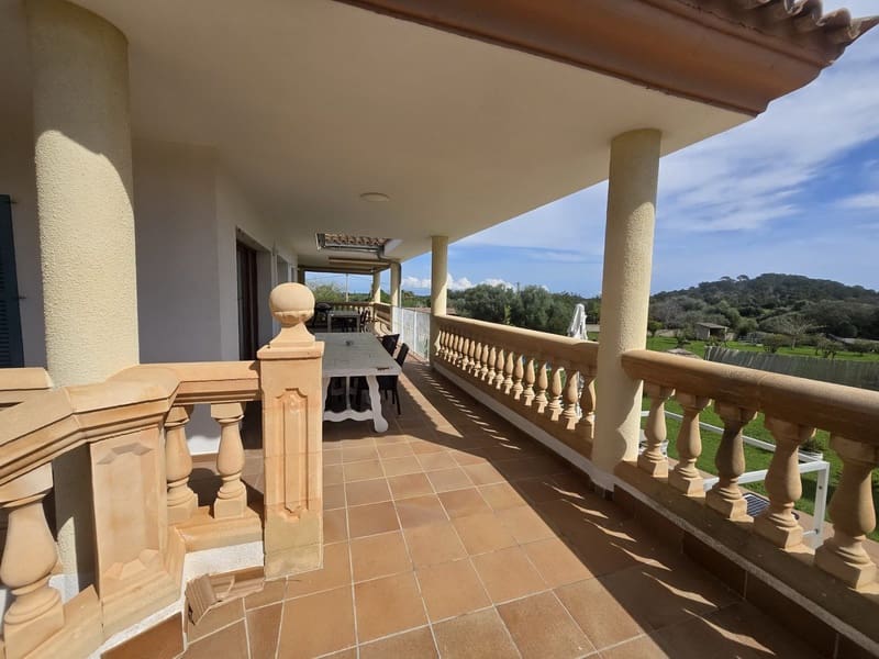 5 chambre Finca/Maison de Campagne à vendre à Capdepera avec piscine garage - 1 800 000 € (Ref: 9680558)