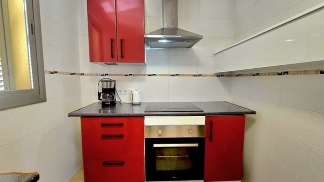 3 sovrum Lägenhet till salu i Cala Ratjada, Capdepera med garage - 385 000 € (Ref: 9773403)