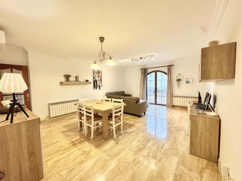 3 bedroom Flat for sale in Cala Ratjada with garage - € 499,000 (Ref: 9813475)
