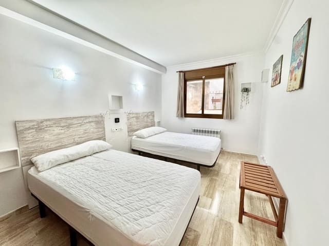 3 sovrum Lägenhet till salu i Cala Ratjada, Capdepera med garage - 499 000 € (Ref: 9813475)