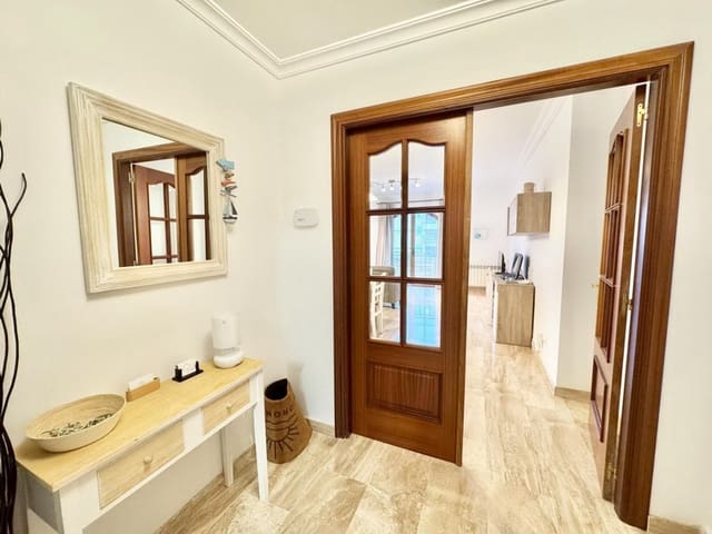 3 sovrum Lägenhet till salu i Cala Ratjada, Capdepera med garage - 499 000 € (Ref: 9813475)